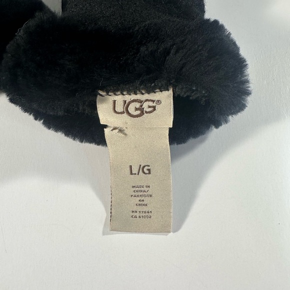 UGG Leather Palm & Faux Fur Cuff Gloves Women’s Large (Fit Small) Black Winter - Picture 3 of 6